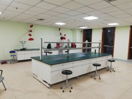 桂林大学实验室装修施工标准